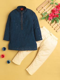 Jeetethnics - Boys Teal Embroidered Kurta With Pyjama
