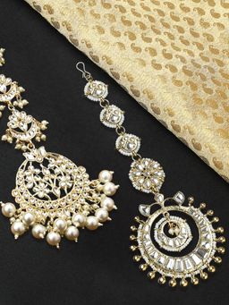 OOMPH - Gold Tone Kundan and Pearls Lotus Design Large Wedding Maang Tikka (Pack of 2)