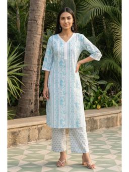 Aurelia - Women's Floral White Kurta with Pant