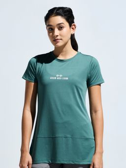 DOMIN8 - Women Green Lightweight Super Soft Graphic Print T-shirt