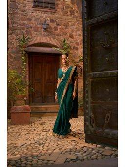 The Whole Nine Yards - Che Nar Castleton Green Saree with Stitched Blouse