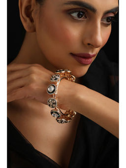 SWABHIMANN - White Polki Pacheli Kada (2.6)