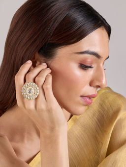 Azai by Nykaa Fashion - Gold Kundan Studded Round Shaped Ring