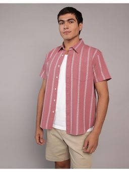 American Eagle - Men Pink Poolside Striped Button-Up Shirt