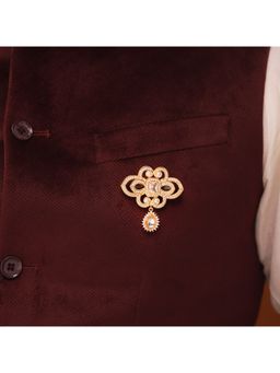 Voylla - Kings Of Rajasthan Suryaveer White Brooch