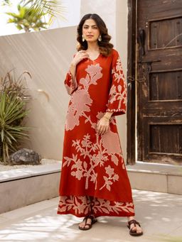 Autumnlane - Rust Floral Three Fourth Sleeves Kurta And Palazzo