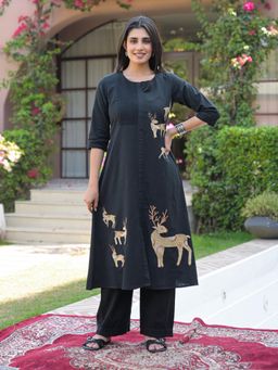 Autumnlane - Black Embroidered Three Fourth Sleeves Co-ord Set