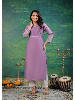 Autumnlane - Lavender Embroidered Three Fourth Sleeves Kurta