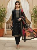 Black color option, Currently selected