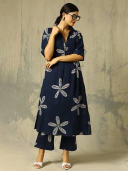Black & Blah Blah - Navy Blue Floral Printed A-Line Pure Cotton Co-ord Set