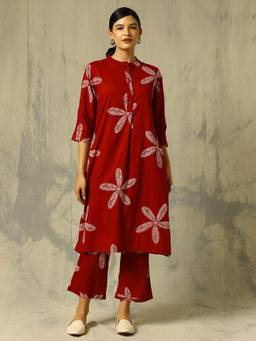 Black & Blah Blah - Red Floral Printed Straight Pure Cotton Co-ord Set