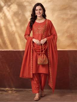 Jaipur Kurti - Women'S Rust Embroidered Kurta with Pant and Dupatta