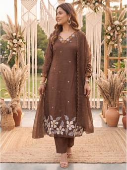 Yufta - Brown Mal Chanderi Kurta with Pant and Dupatta