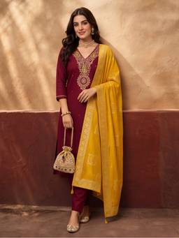 Jaipur Kurti - Women'S Dark Maroon Embroidered Kurta with Pant and Dupatta