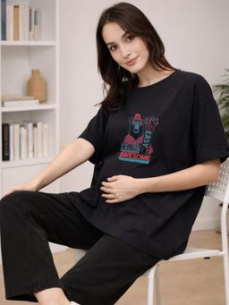 Angloindu - Women Black Graphic Printed Drop Shoulder Maternity T-shirt