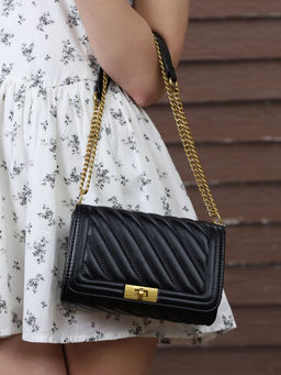 MINI WEST LONDON - Black Nairobi Sling Bag