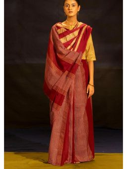 Banana Labs - Illume Luma Maroon Saree with Blouse with Unstitched