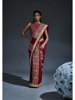 Banana Labs - Crater Maroon Saree with Unstitched