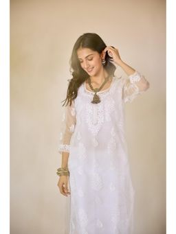 Old Marigold - Elina Organza Hand Embroidered Chikankari White Kurta With Slip