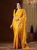 Yellow color option, Currently selected