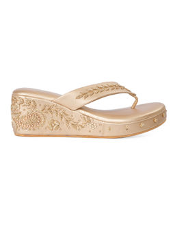 NR by Nidhi Rathi - Womens Gold Embellished Round-Toe Wedges Heels