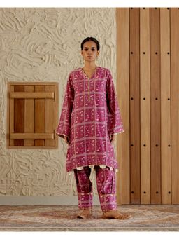Sage Saga - Amrita Pink Kurta with Salwar Pant - Rani (Set of 2)