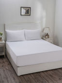 White color option, Sold out, Currently selected