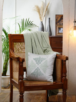 Maspar - Vintage Tranquil Essence Tatting 150 GSM Embroidery Green Medium Cushion Cover (18x18 inches)