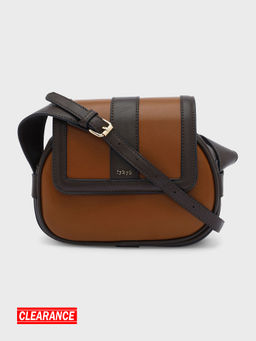 IYKYK by Nykaa Fashion - Boho Brown Saddle Bag