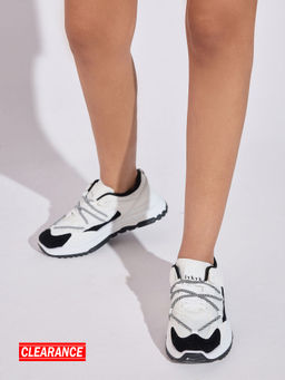 IYKYK by Nykaa Fashion - Zapatilla Lace-Up White Sneakers