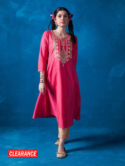Likha - Fuchsia Straight Kurta with Embroidered Floral Buttis LIKKUR112