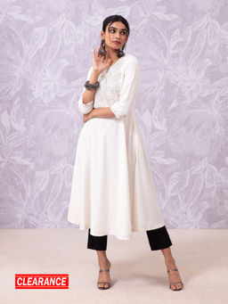 Likha - Tana-Bana Off White Kantha Work Yoke Kurta LIKKUR115