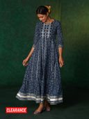 Navy Blue color option, Currently selected