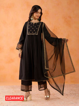 Likha - Black Ethnic Bloom Embroidered Kurta Pant & Organza Dupatta LIKSKD287 (Set of 3)