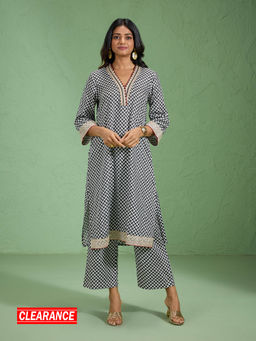 Likha - Shantoon Geometric Printed Black & White Kurta with Pant LIKUTSKD6 (Set of 2)