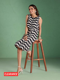 Likha - Black Cotton Flex Printed Straight Dress LIKCGDR18 (S)