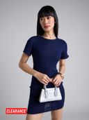 Navy Blue color option, Currently selected