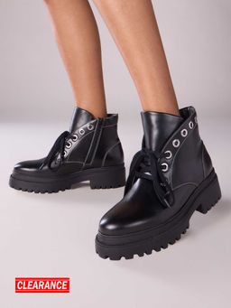 MIXT by Nykaa Fashion - Black Round Toe Eyelet Detail Lace Up Combat Boots