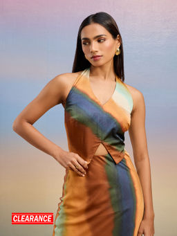 RSVP by Nykaa Fashion - Multicolor Ombre Striped Halter Neck Cropped Vest Top