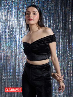 Twenty Dresses by Nykaa Fashion - Party Black Solid Off Shoulder Fitted Crop Top