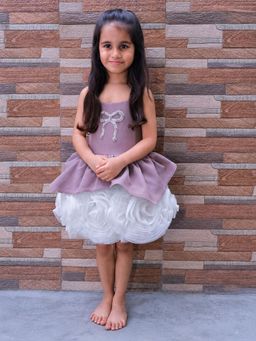 CHUCKLES AND CUDDLES - Girls Sleeveless Bow Applique Layered Party Dress