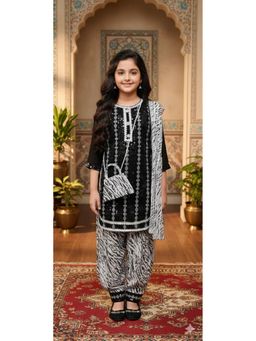 Aarika - Ethnic Wear Black Embroidery Georgette Kurti Patiala Set With Dupatta