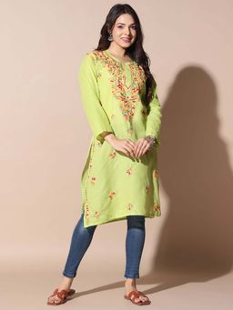 FASHIONABLE CHIKAN HANDIKRAFT - Women Green Floral Embroidered Cotton Straight Kurta