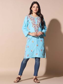FASHIONABLE CHIKAN HANDIKRAFT - Women Blue Floral Embroidered Cotton Straight Kurta