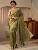 Green color option, Sold out, Currently selected