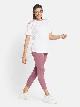 Kica - Set: Snow Essentials Top with High Waisted Ribbed Detailing Leggings