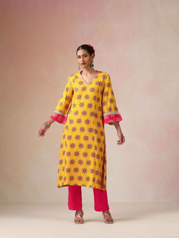 trueBrowns - Yellow Print Viscose A-line Kurta and Pant