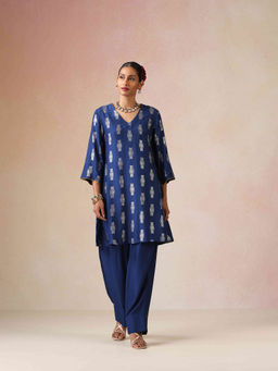 trueBrowns - Blue Silver Foil Printed Muslin Silk Kurta and Salwar