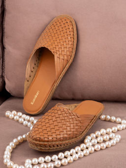 Korakari - Men Patterned Tan Mules