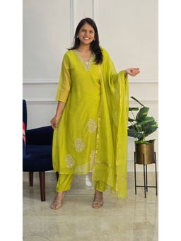 Pink Tree - Green Muslin Embellished/Sequined Kurta with Pant and Dupatta